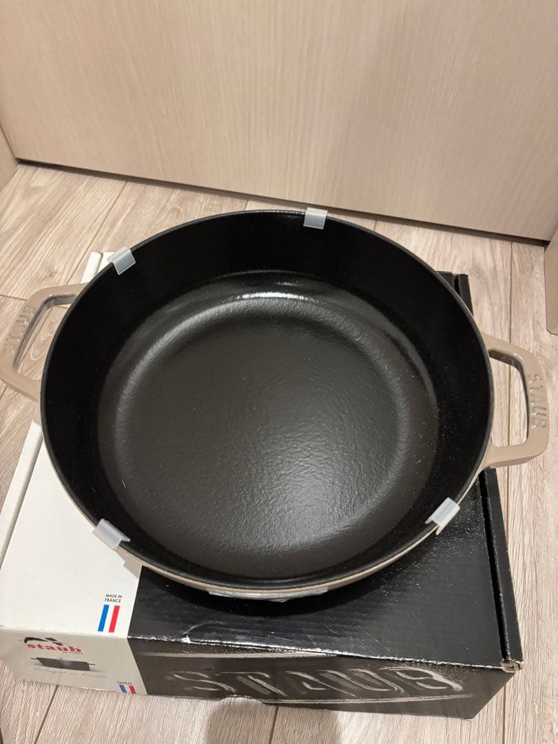 STAUB ブレイザーソテーパン リネン