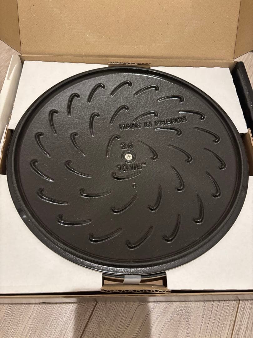 STAUB ブレイザーソテーパン リネン