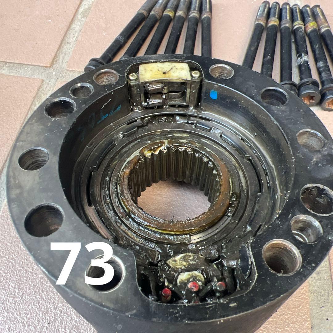 パワーロッキングハブ　難あり中古品 78プラド 73ランクル用