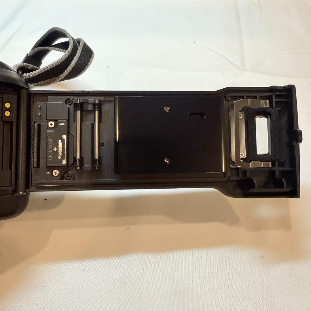 Canon EOS 750QD 一眼レフフィルムカメラ