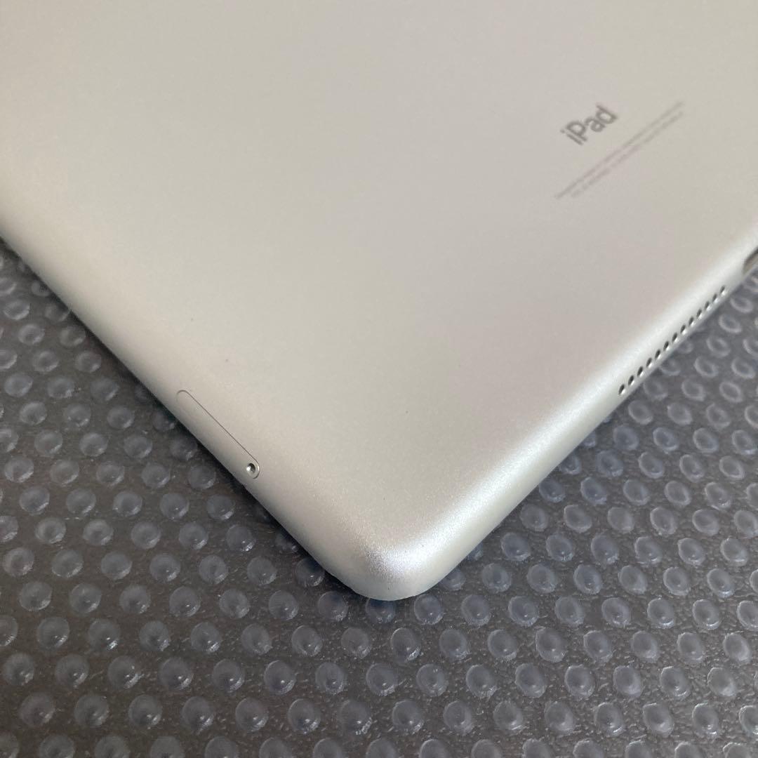 142【早い者勝ち】iPad5 第5世代 32GB SIMフリー☆