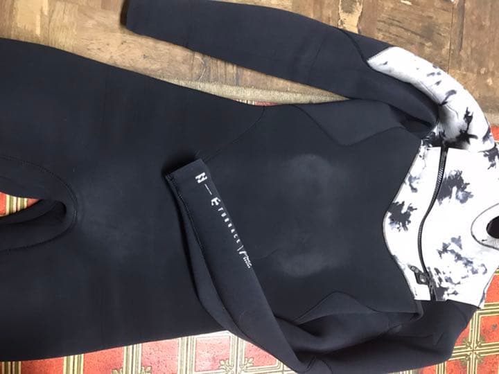 ビラボンウエットスーツカスタムオーダー