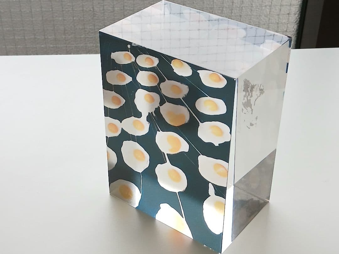 激レア　山田智和「都市の記憶」egg クリスタルオブジェ　目玉焼き