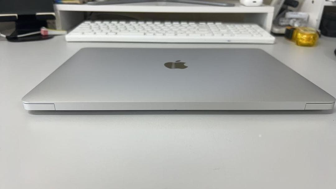MacBook Air (Retina, 13インチ, 2020) 極美品