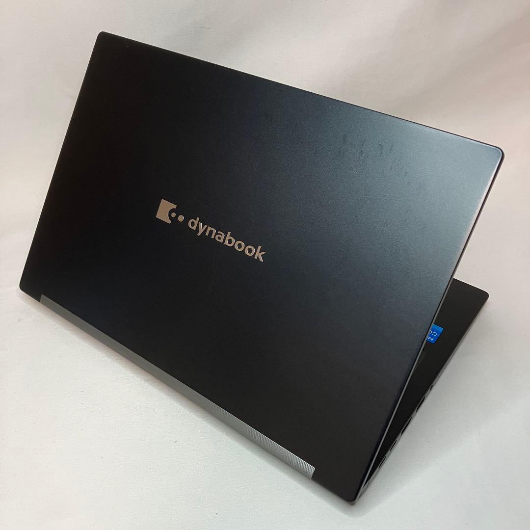 美品 dynabook G83 11世代 i5 16GB フルHD Office