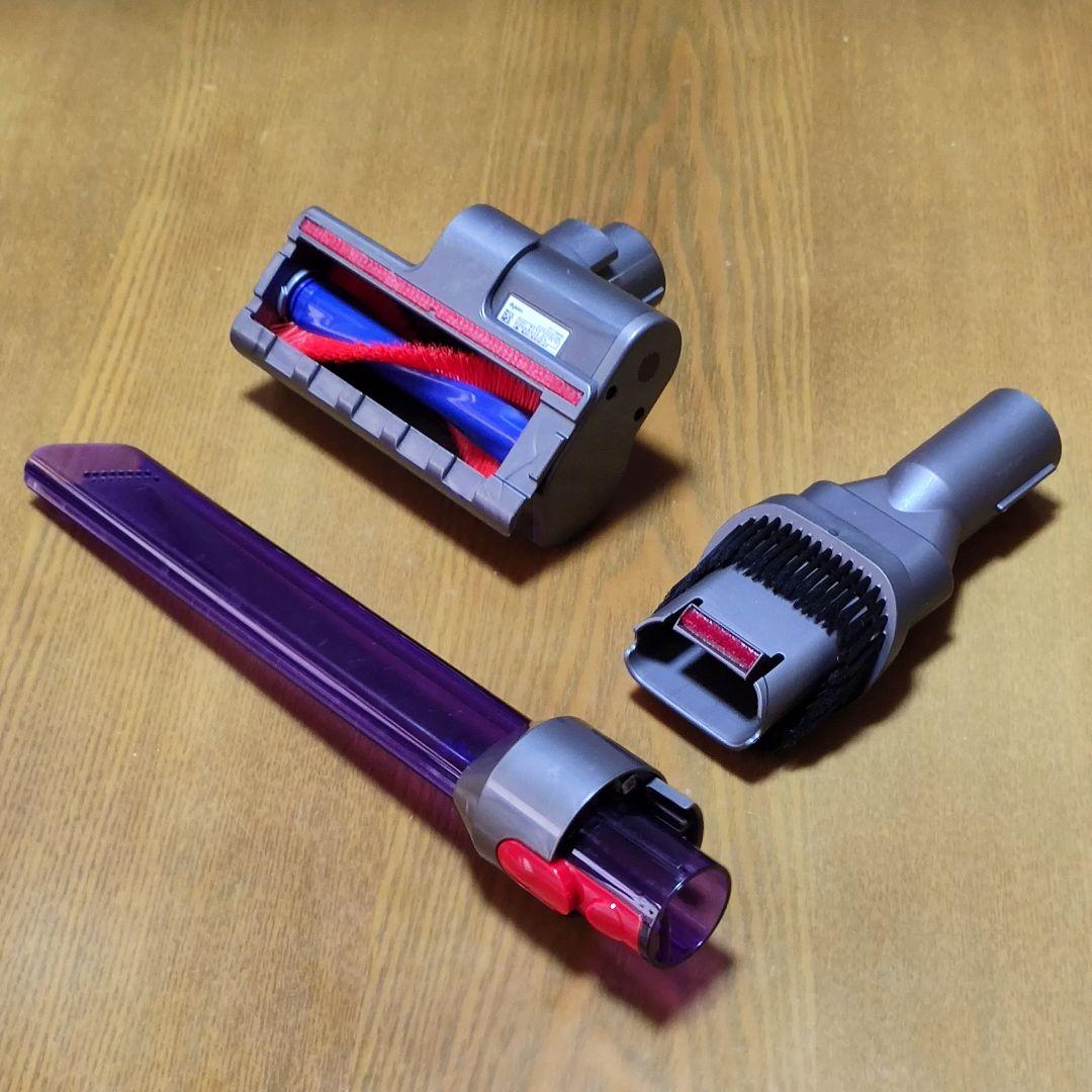 ダイソンV8 SV10 掃除機＋マキタ18vアダプターセット 分解清掃済み動作品