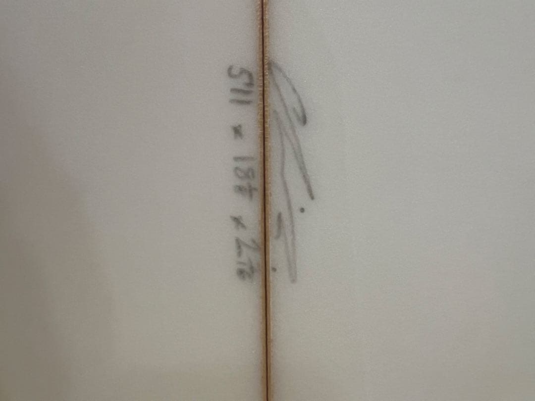 チリショートボード 5'11\" ニットケース付き　値段交渉あり