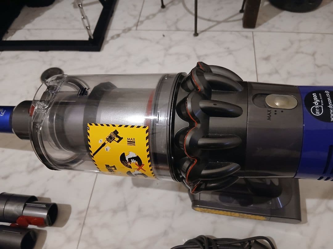 く*ら様 Dyson V10 SV12 パイプ2本 予備フィルター付 ソフトロー