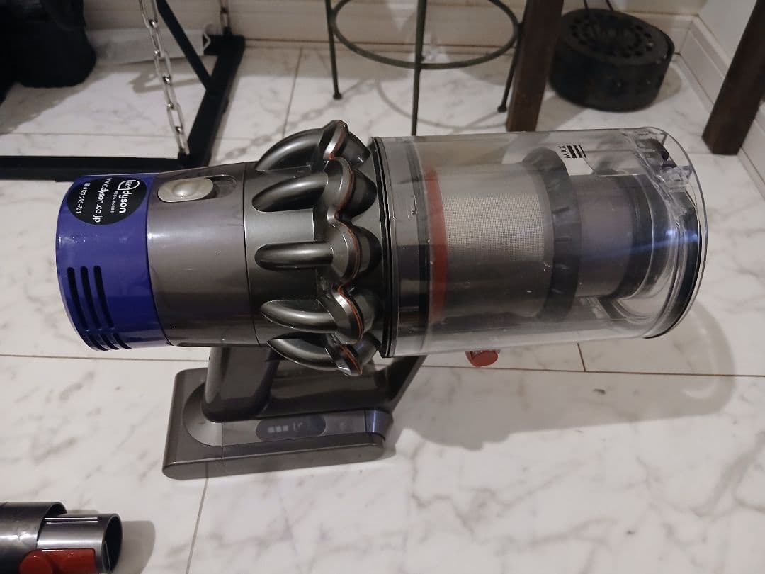 く*ら様 Dyson V10 SV12 パイプ2本 予備フィルター付 ソフトロー