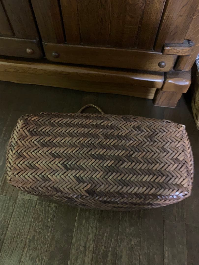 ドラゴン?Dragon? 革編み込みかごバッグ 45R好きさんにも 中古美品 大