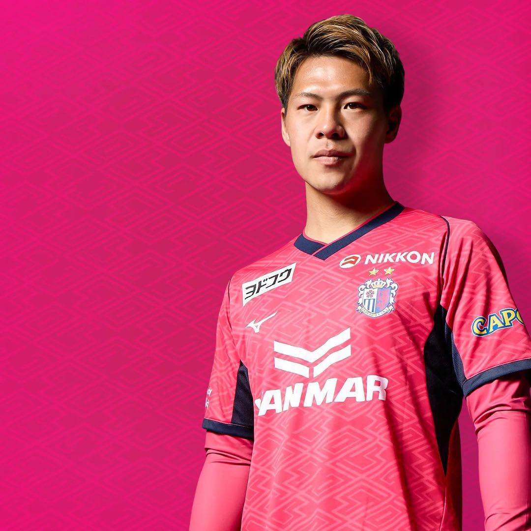 ♦︎美品♦︎13中島元彦Mサイズセレッソ大阪ユニフォーム