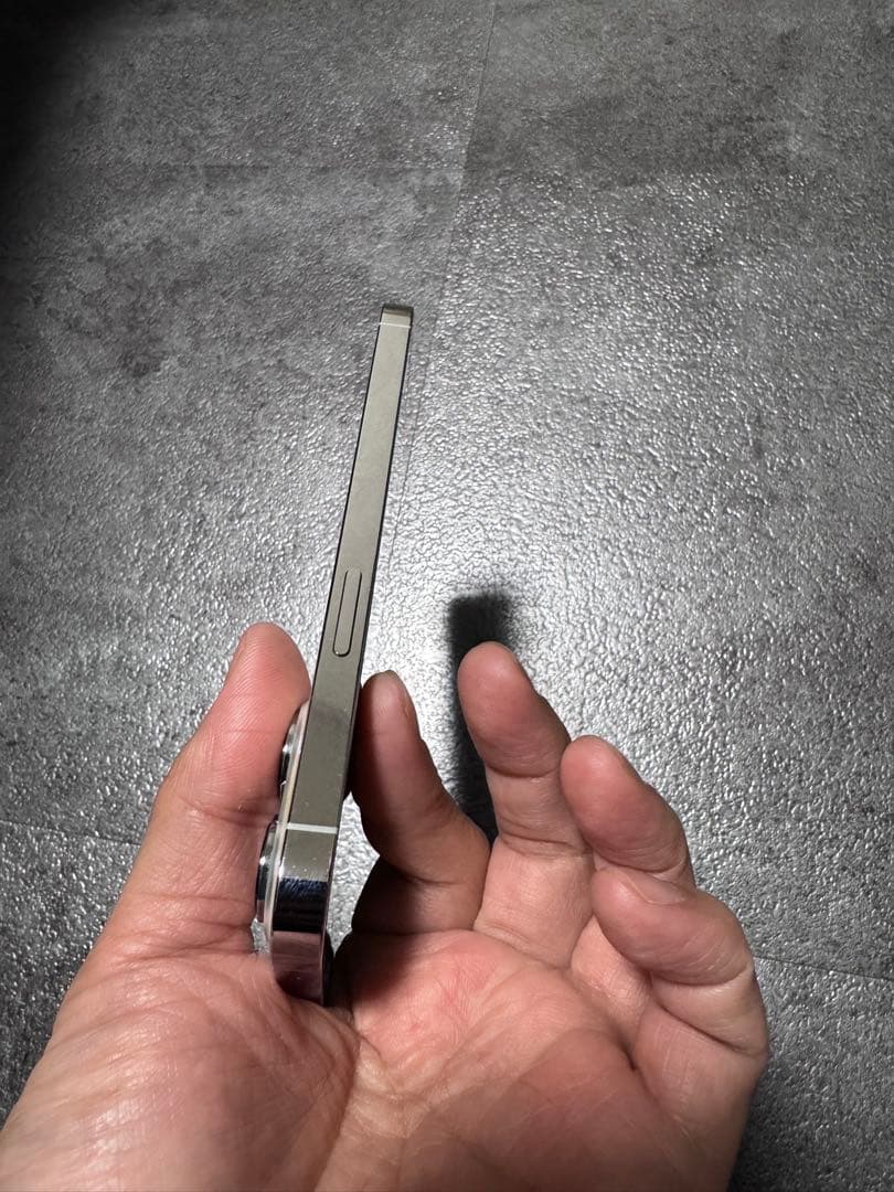 iPhone 13 Pro シルバー 512GB SIMフリー