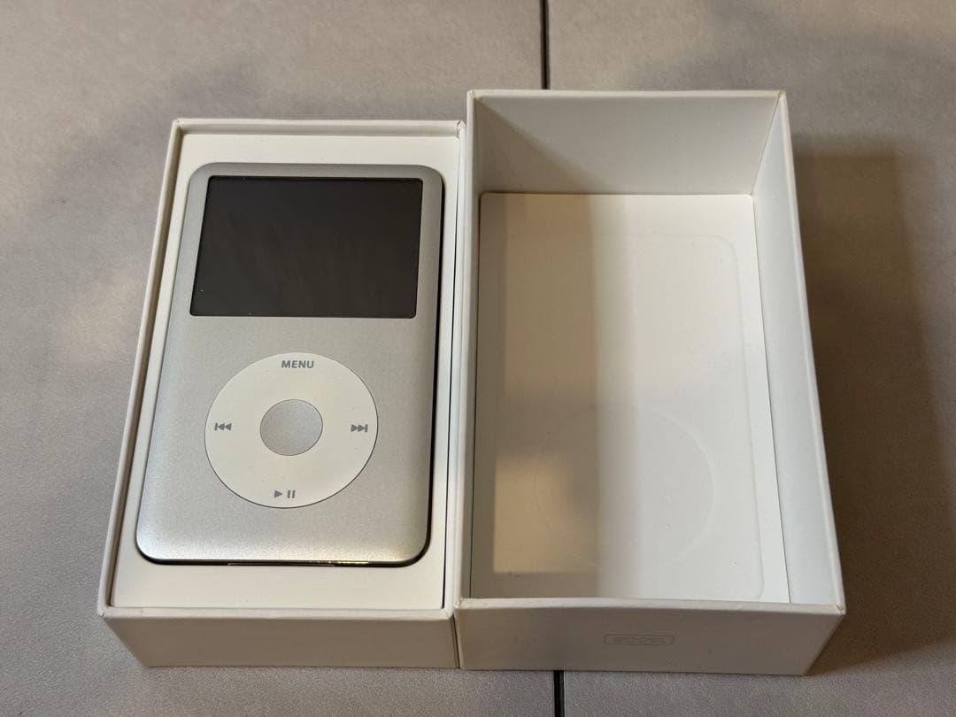 Apple iPod classic 160GB シルバー MC293J/A