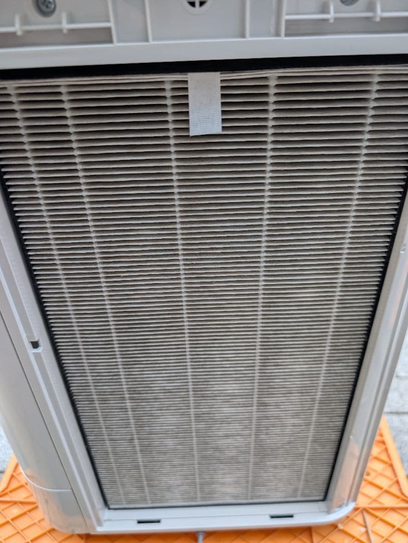 シャープ　加湿空気清浄機　2022　KC-R50-W