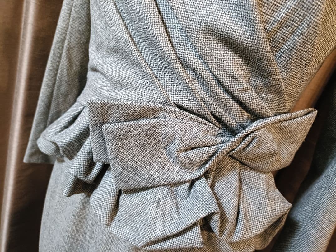 極美品☆ポールカ☆高級ウールデザインドレープワンピース38グレーチェック