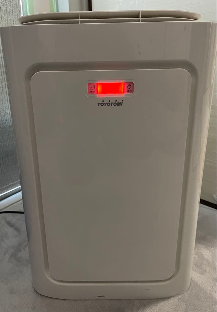 使用短美品 トヨトミスポット冷暖エアコン TAD-22NW 直接引渡希望