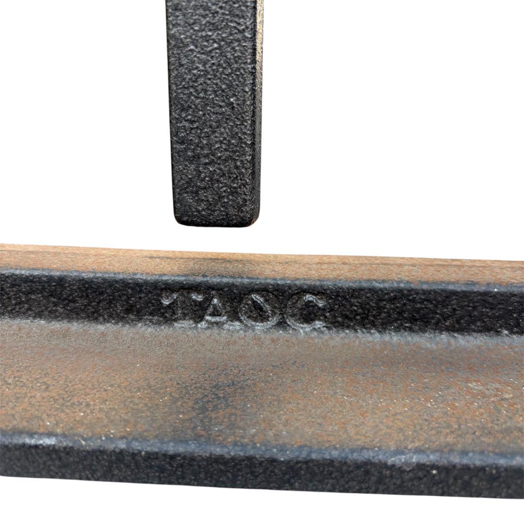 TAOC タオック スピーカーベース ペア 鋳鉄製 オーディオボード