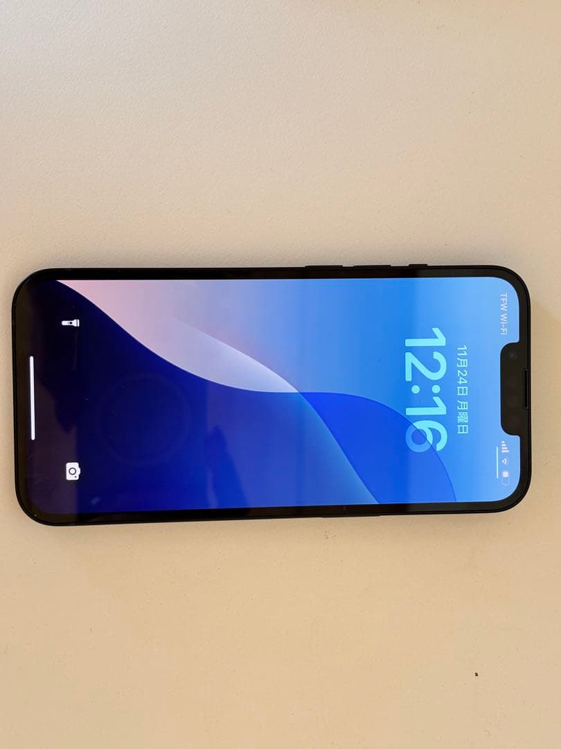 【ほぼ未使用】iPhone 13 128GB SIMフリー ミッドナイト 海外版