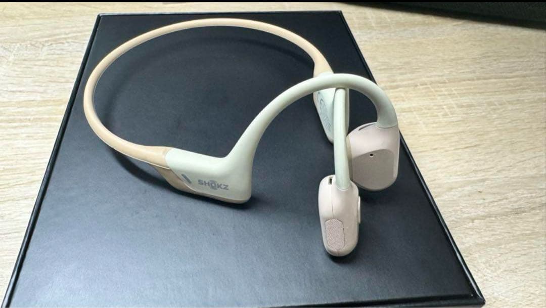 Shokz OpenRun Pro 骨伝導イヤホン　おまけ付き