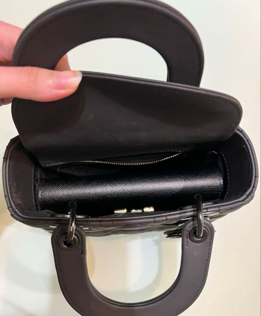 クリスチャンディオール マット キルティング ショルダーバッグ