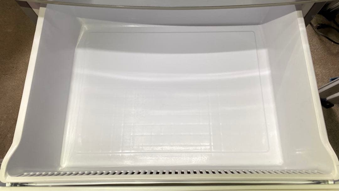 AQUA ノンフロン冷凍冷蔵庫　AQR-361D(S) 2015年製　355L