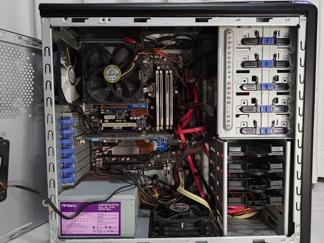 自作PC P5QE 8GB 9600GT Core2 Quad Win7 Pro