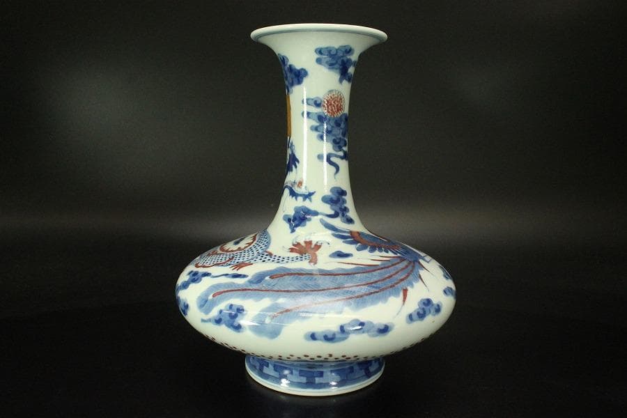 中国美術 龍模様 古い 花瓶(ZE510)