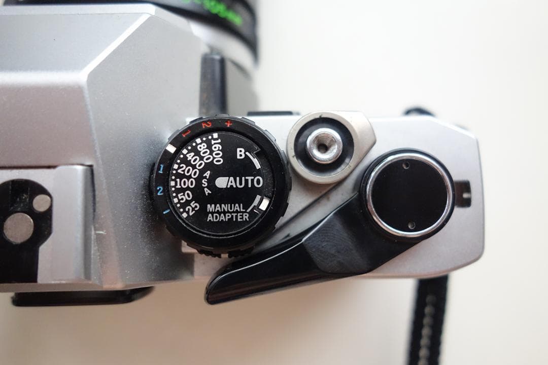 iFan　、OLYMPUS om10 　Q890