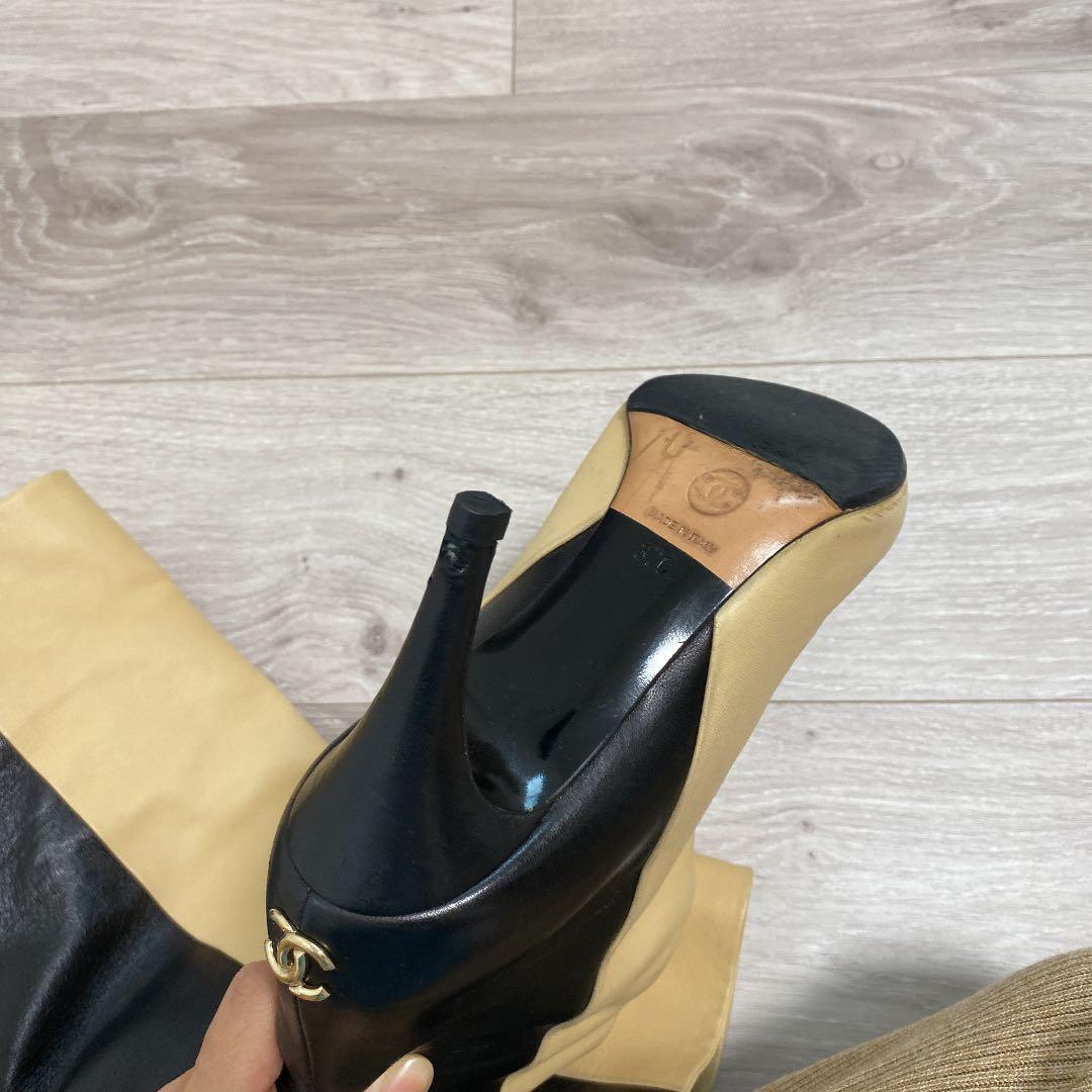 CHANELニーハイバイカラーブーツベージュ黒