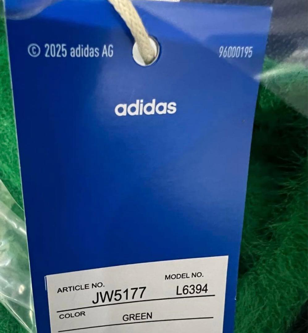 adidas フラッフィーニット カーディガン グリーン りなてぃ着用