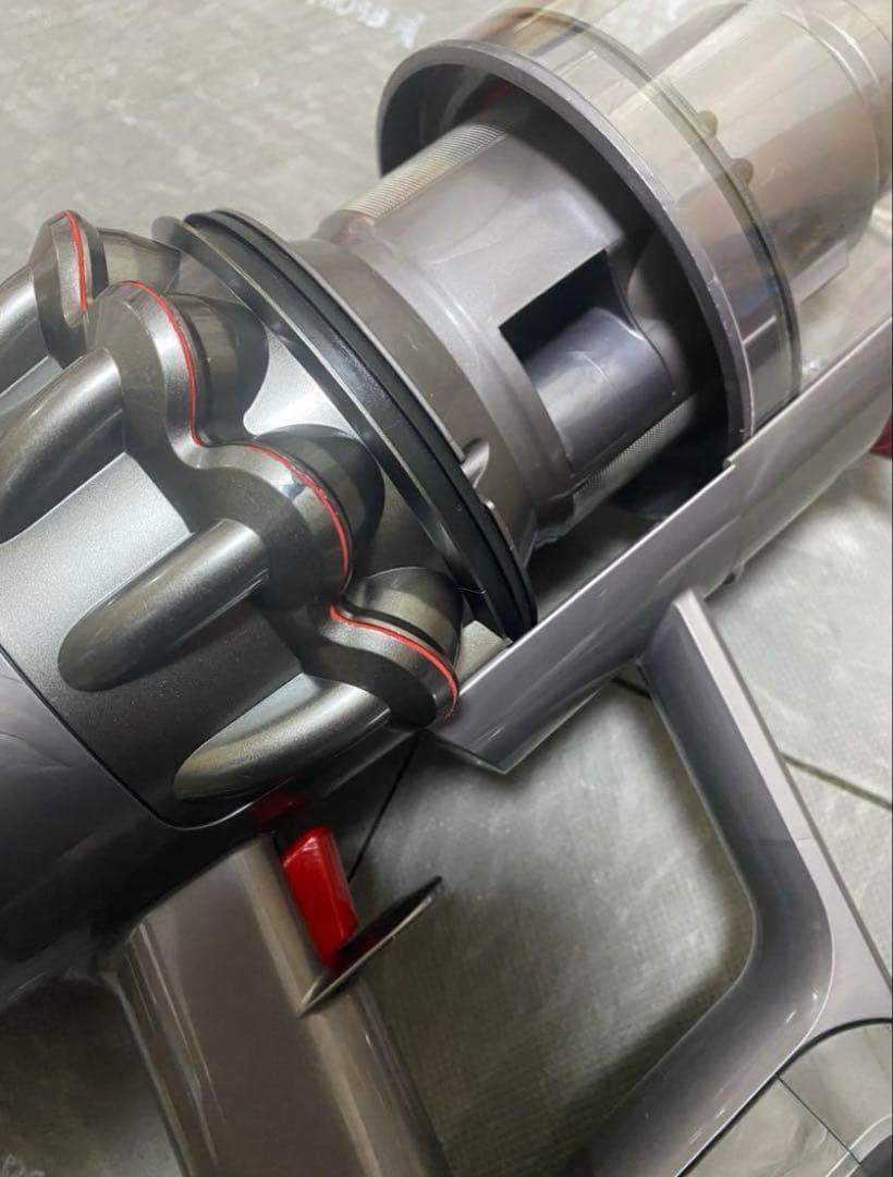 【徹底整備済・動作保証付】ダイソンV11 SV15(SV14) 本体のみ