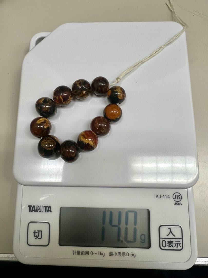 柚！虎琥珀ビーズ　希少品