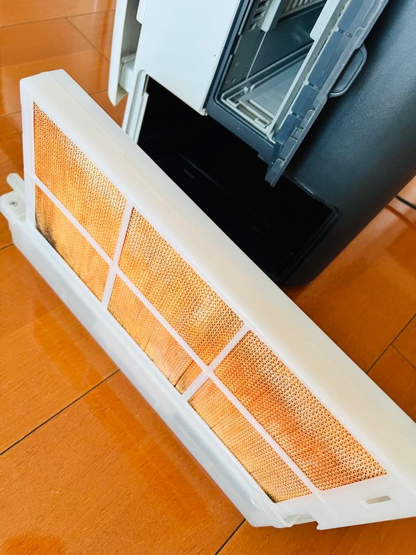 値下げ中 日立プロアクティブ除湿・加湿クリエア多機能空気清浄機EP-GV1000