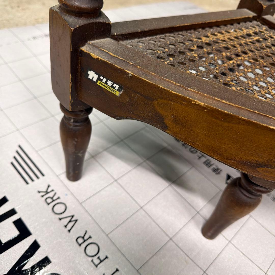 カリモク　コロニアル　サイドテーブル