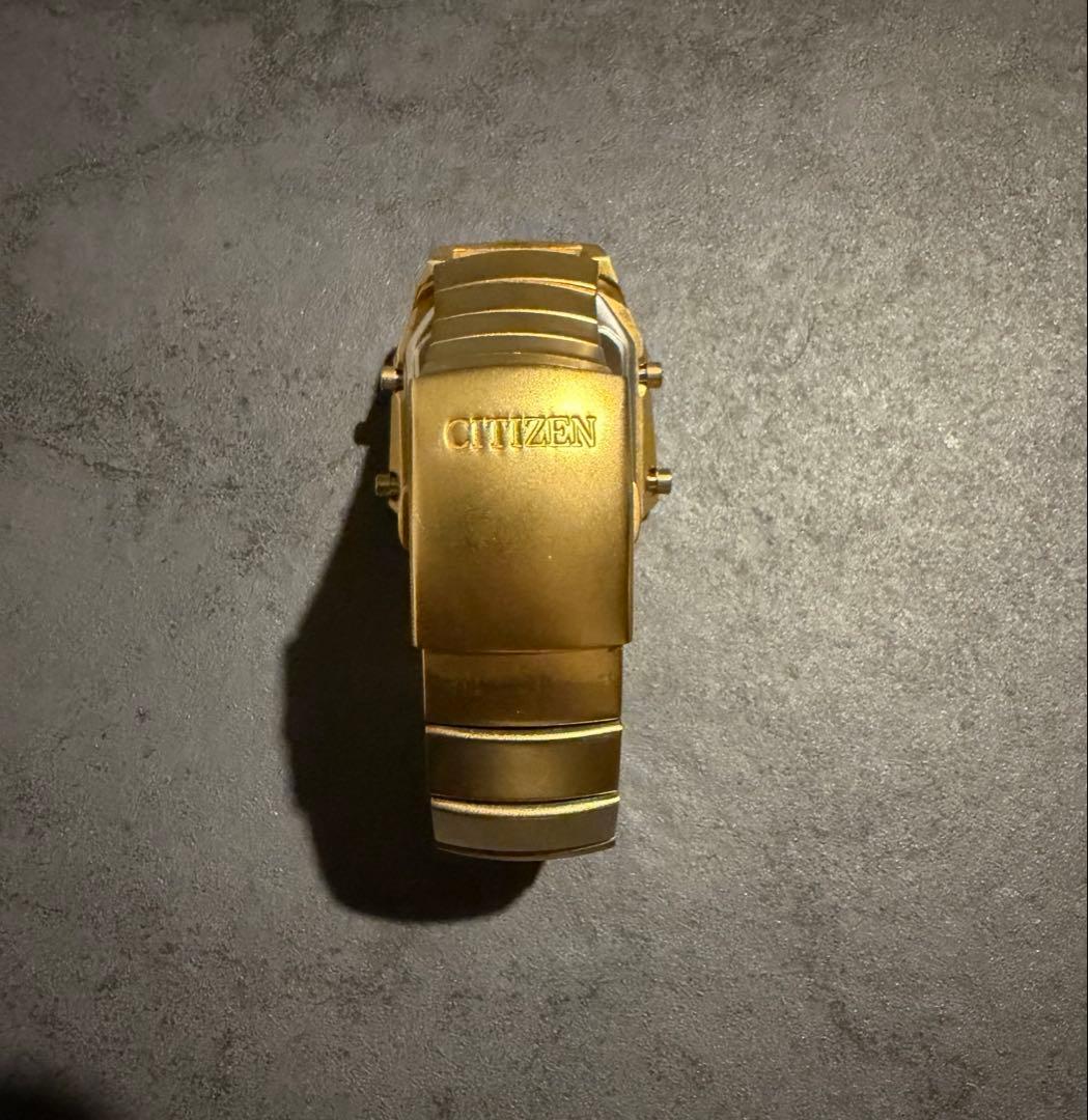 CITIZEN アナデジテンプ 腕時計ゴールド　※電池切れ　ジャンク品