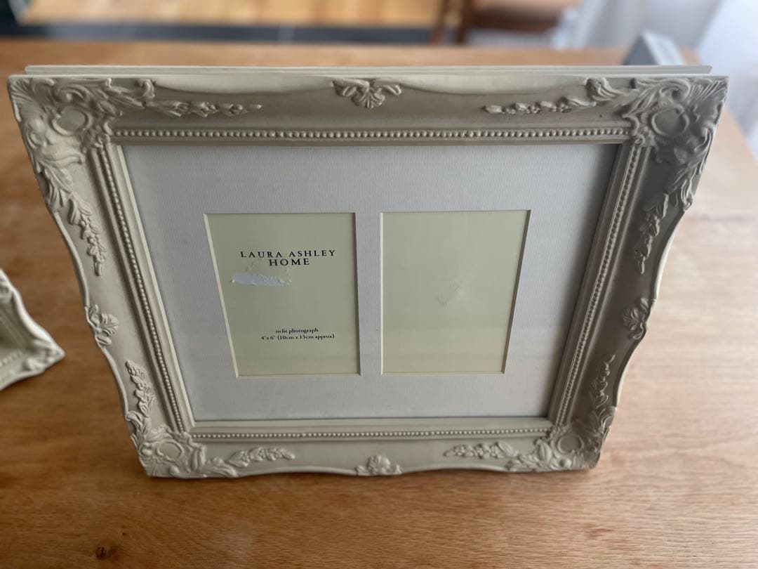 LAURA ASHLEY フォトフレーム セット