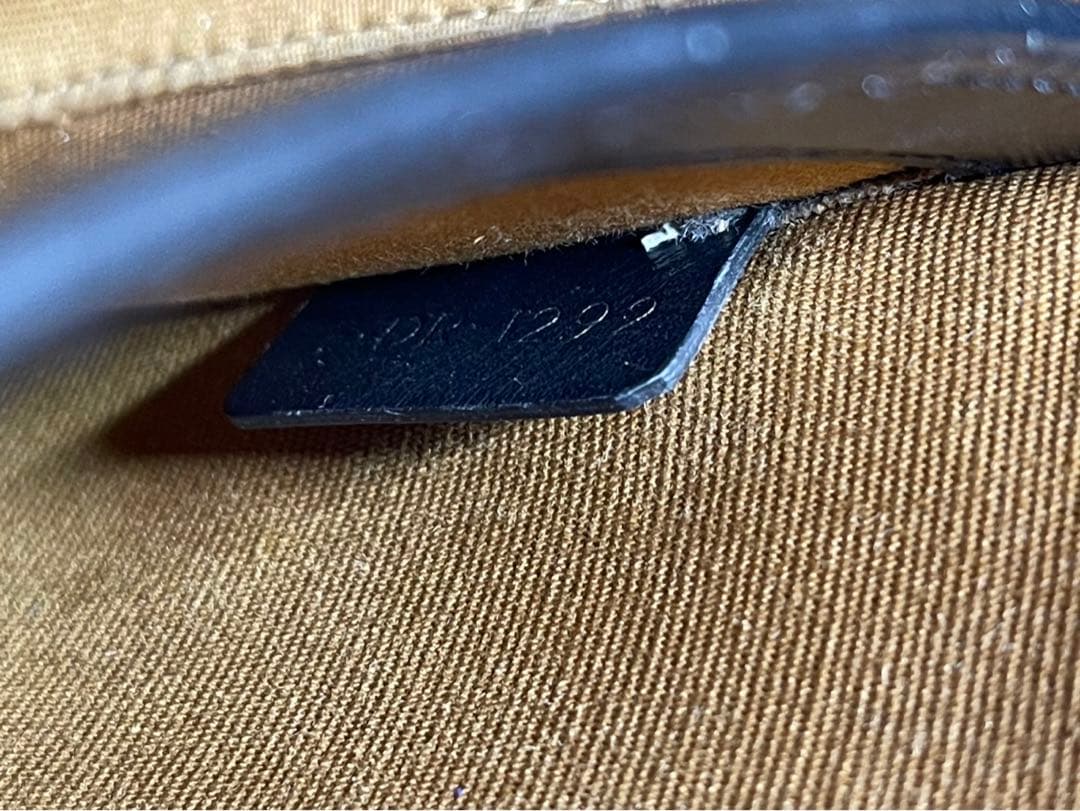 9*様 セリーヌ CELINE トリオンフキャンバス ミディアム メッセンジャ