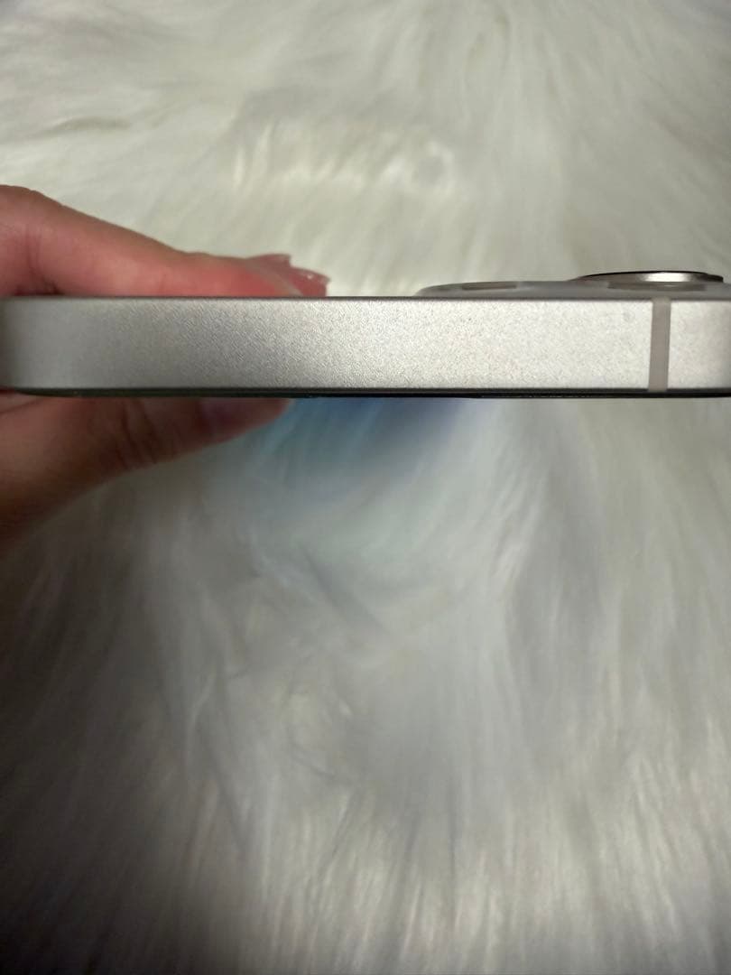 iPhone 13 128GB ホワイト 箱あり SIMフリー 初期化済み