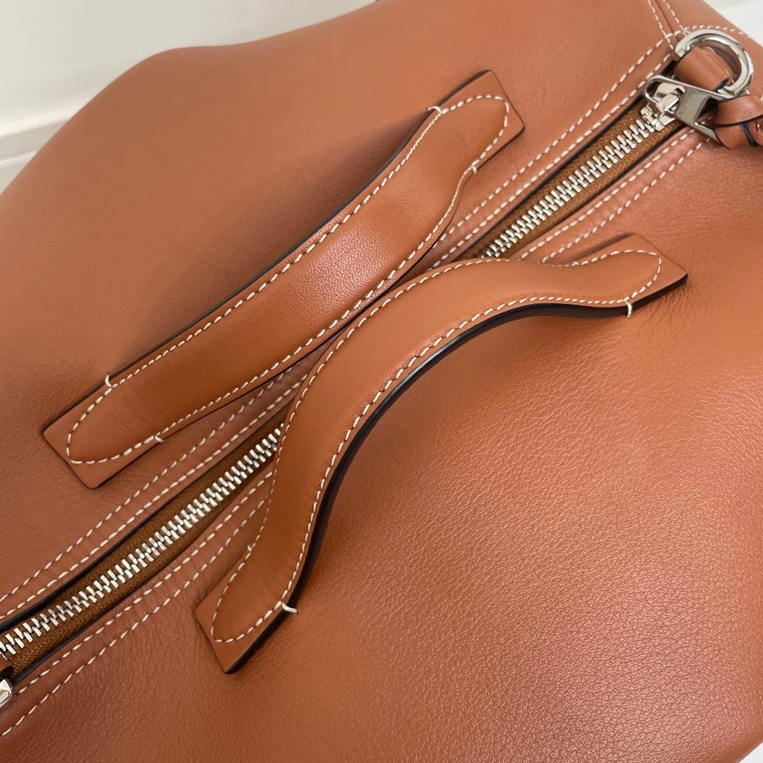 ほぼ未使用【ロエベ】エレファントバッグ ラージ　クラシックカーフ　タン　ブラウン