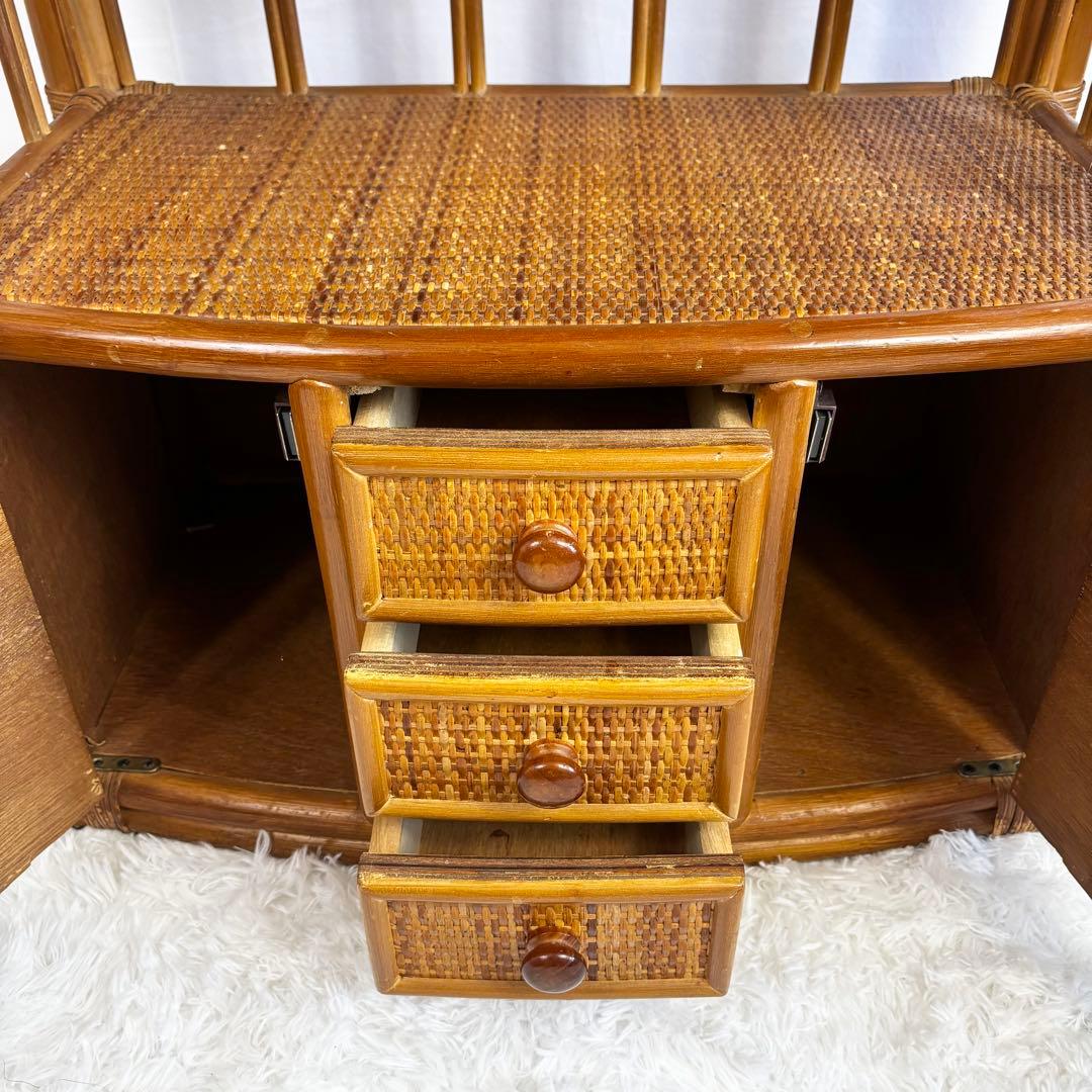 『送料無料』ラタン　キャビネット　サイドボード　収納ラック