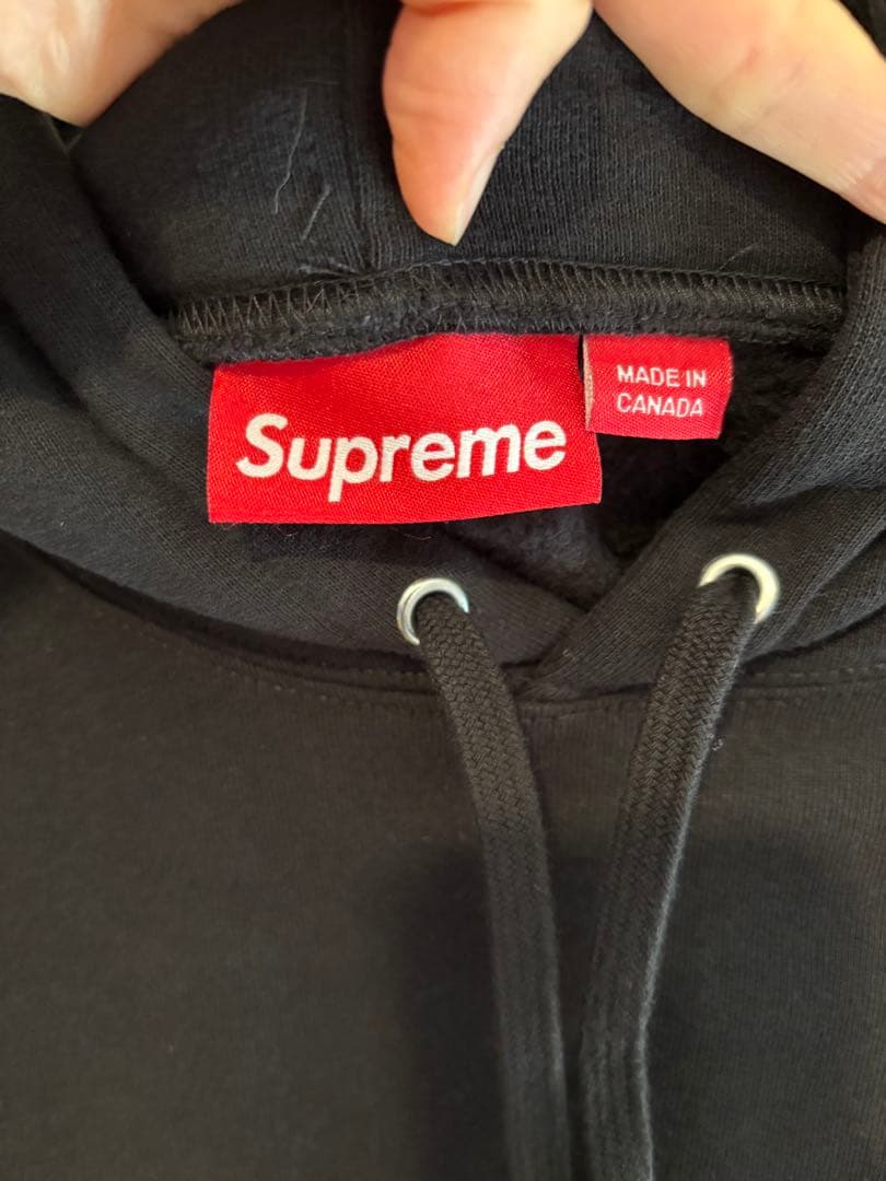 supreme スモールボックスロゴ　パーカー　ブラック
