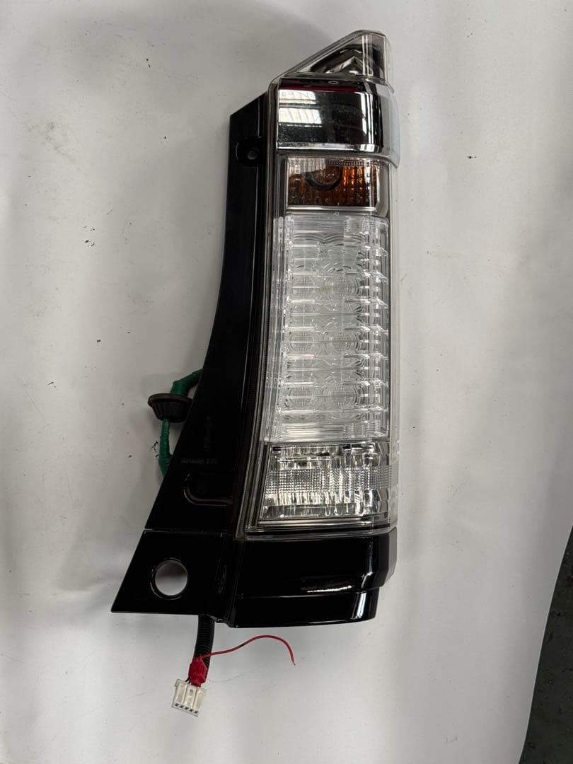 JF1 N BOX 後期テールランプ 左右セット