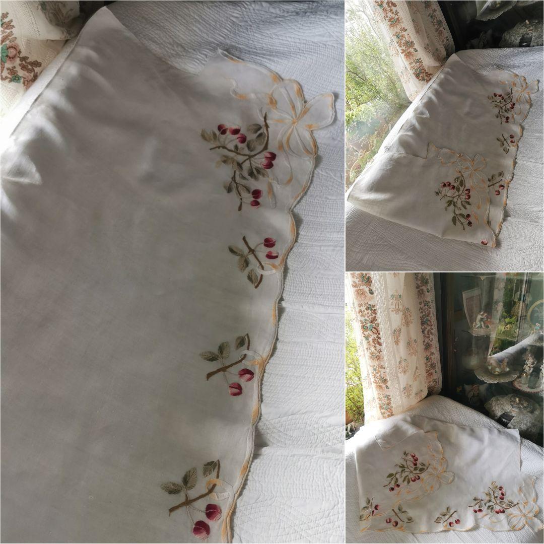 アンティークフランス チェリー＆リボン刺繍のロングクロス リネンカフェカーテン