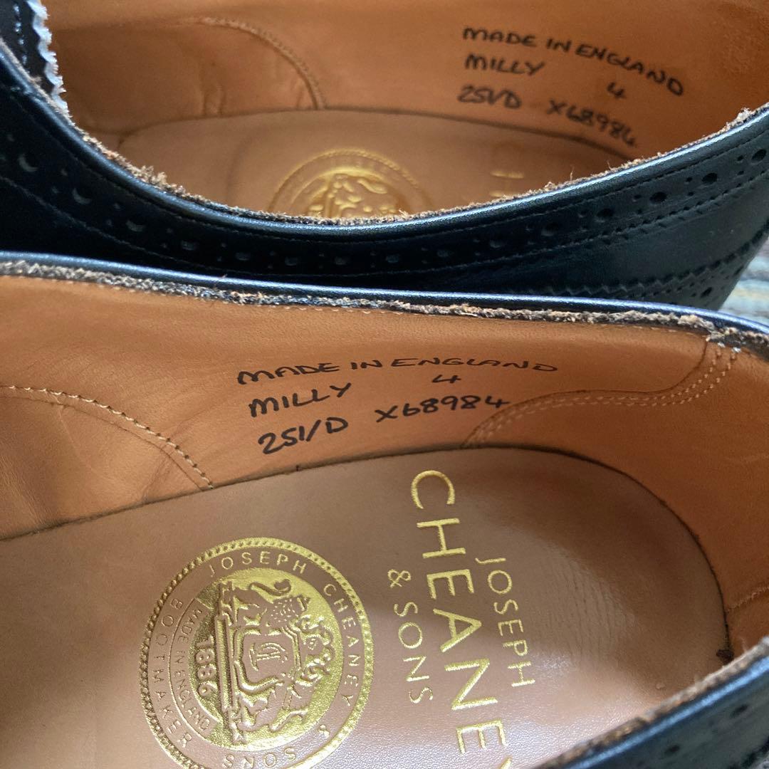 セール！チャーチレースアップシューズ