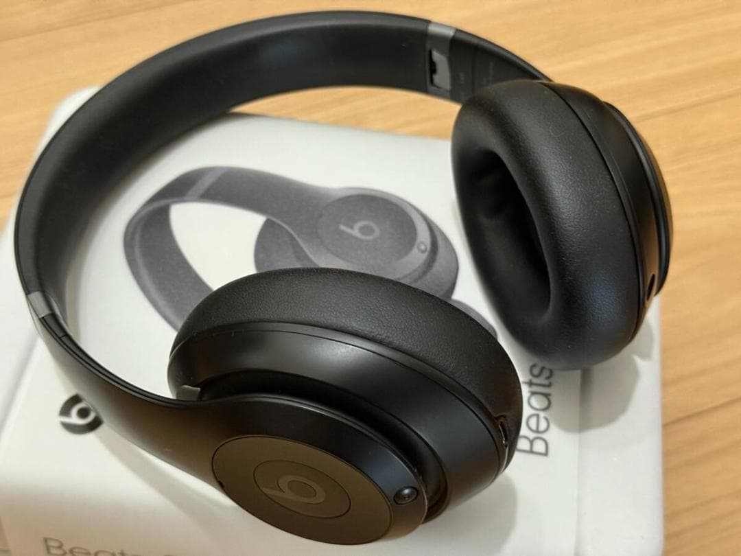 美品！Apple Beats Studio Pro ブラックMQTP3PA/A