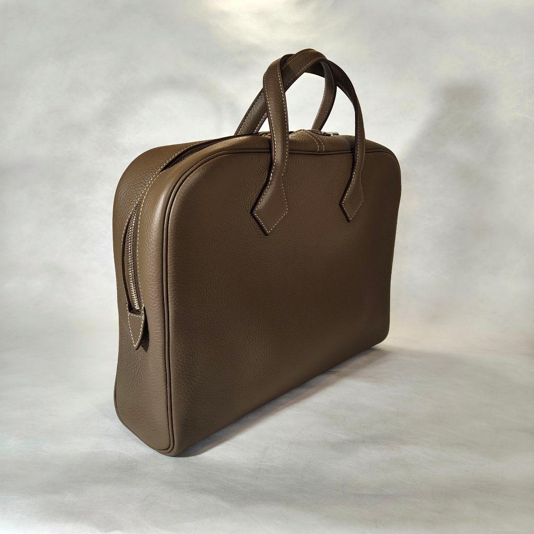 Hermes エルメス　ヴィクトリア　12H　エトゥープ　ビジネスバッグ