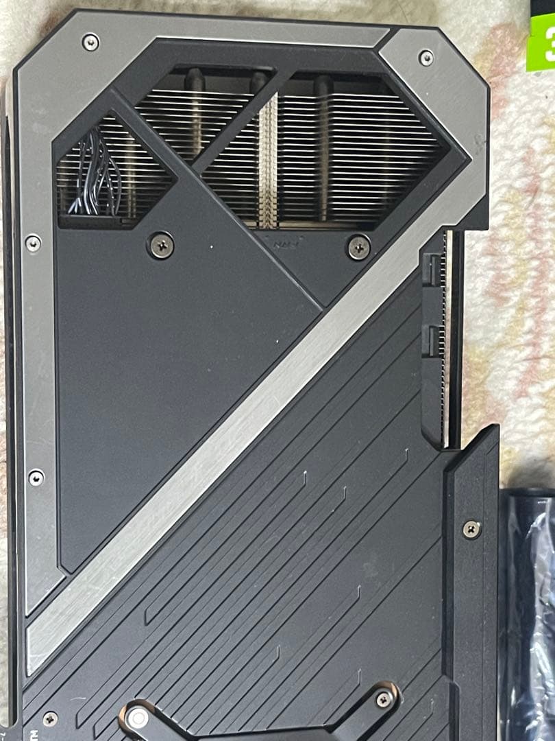 ROG STRIX 3070 グラフィックボード