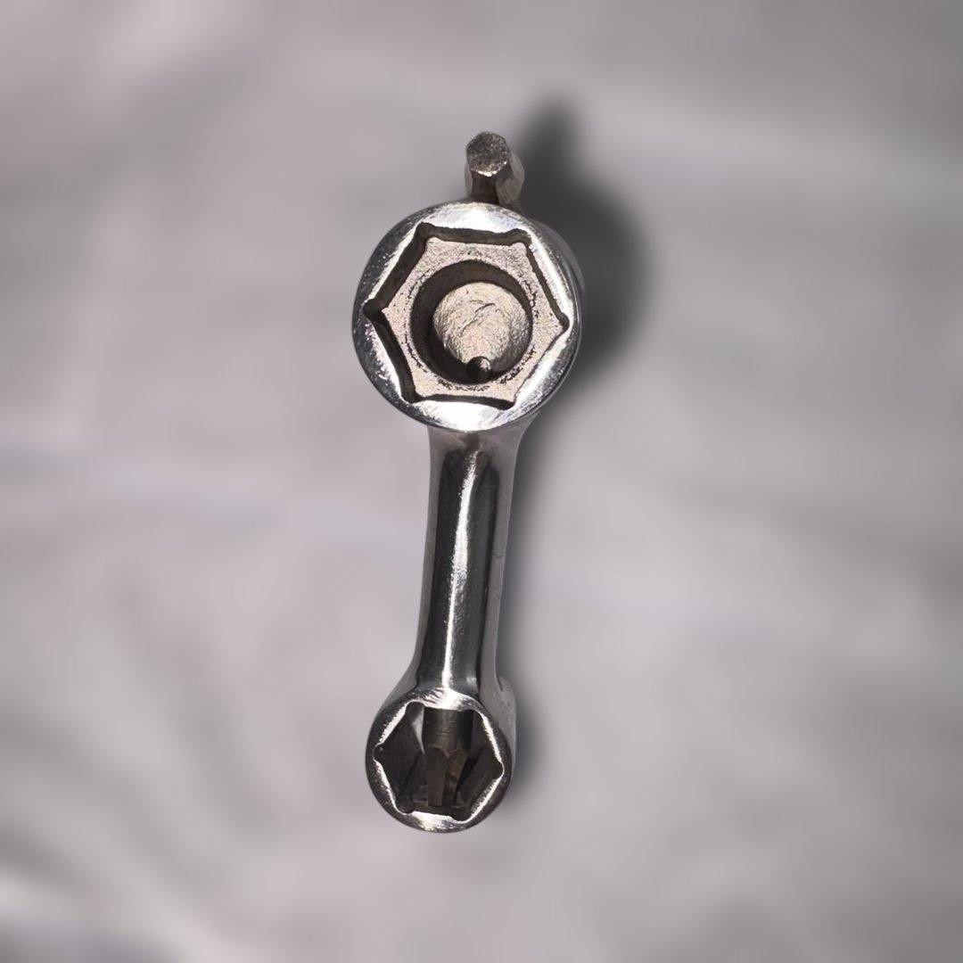 carver サーフスケート 工具 スケートレンチ　カーバー　スケートボード