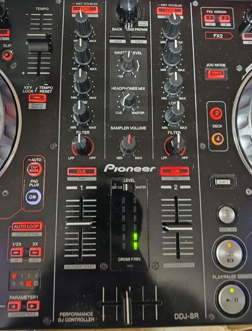 送料込 Serato DJ Proアンロック対応 DDJ-SR(Pioneer)