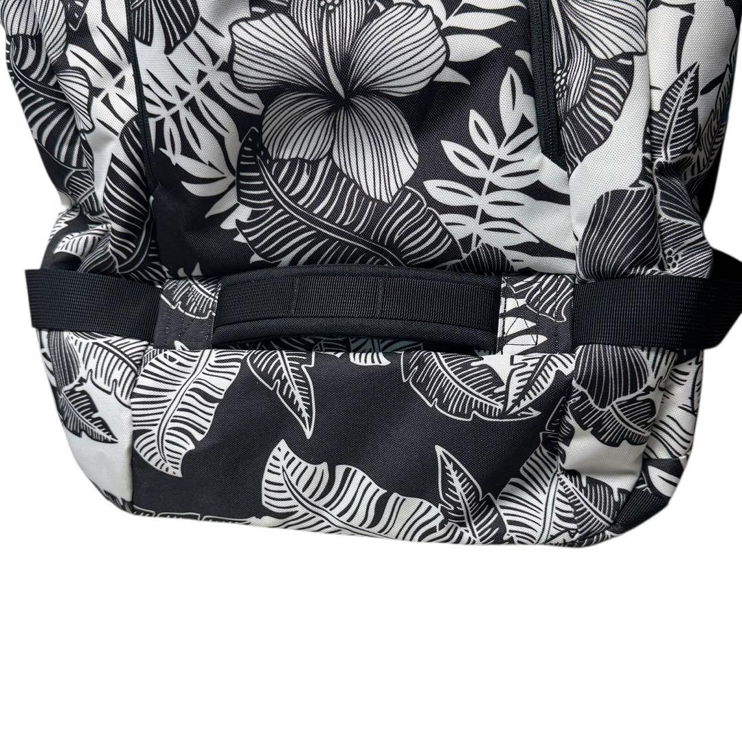 DAKINE SPLIT ROLLER 85L キャリーバッグ